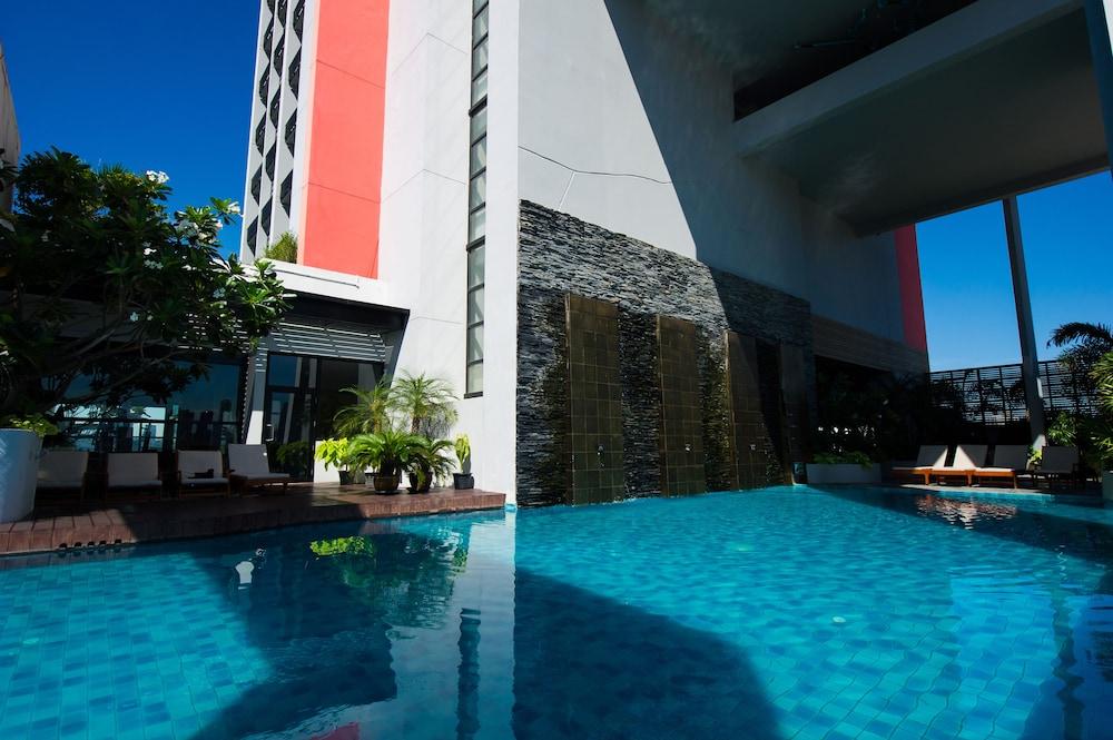 Grand Howard Hotel Банкок Екстериор снимка